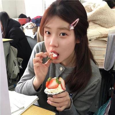 亲亲熊爸女儿情